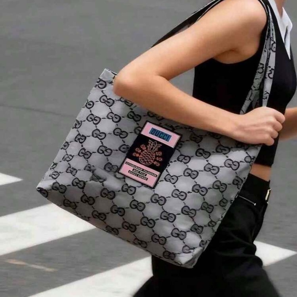 Gucci GWP gray tote bag